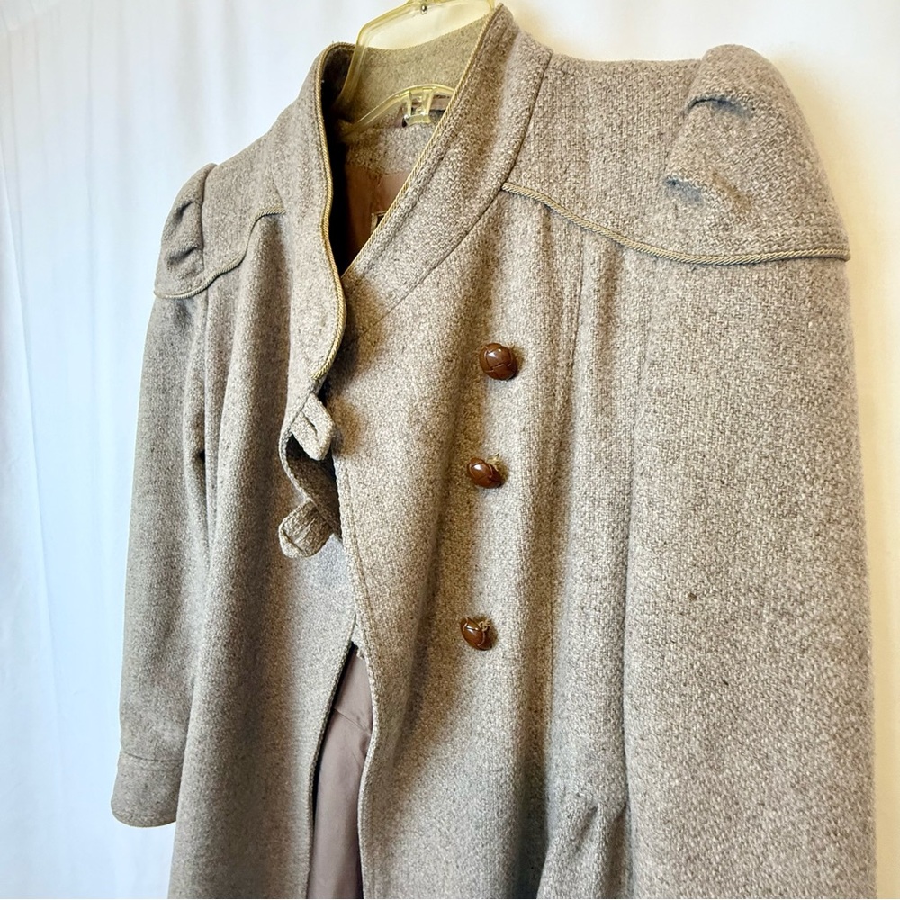 Vintage Tan Trench Coat with Unique Button Design Cubalan Brand